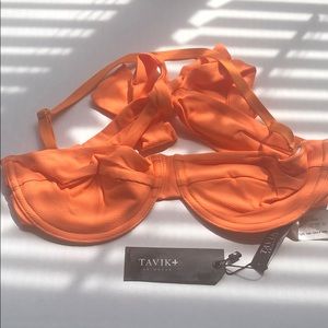 Tavik Small orange top ribbed pattern